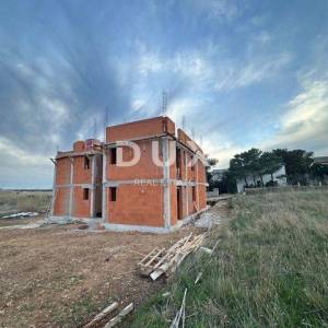 OTOK PAG, POVLJANA, 2s+db stan u vrhunskoj novogradnji
