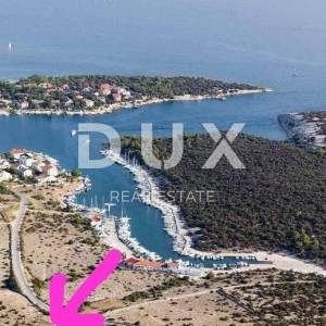 OTOK PAG, ŠIMUNI građevinsko zemljište 5500m2 na odličnoj lokaciji