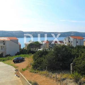 OTOK PAG-STARA NOVALJA građevinsko zemljište 4000m2 s pogledom na more