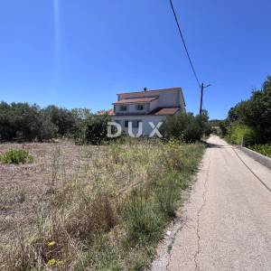 OTOK PAŠMAN, NEVIĐANE - Građevinsko zemljište 60 m od mora