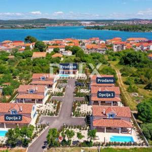 OTOK PAŠMAN - Vrhunska mediteranska kamena vila s bazenom!