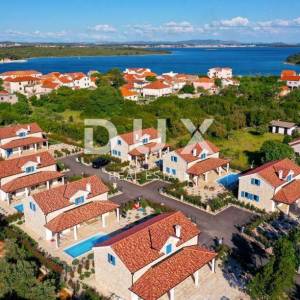 OTOK PAŠMAN - Vrhunska mediteranska kamena vila s bazenom!