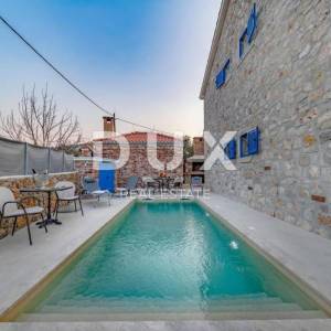 OTOK PAŠMAN, ŽDRELAC - Luksuzna kamena vila s bazenom pokraj mora