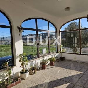 OTOK RAB - Apartmanska kuća pored mora!