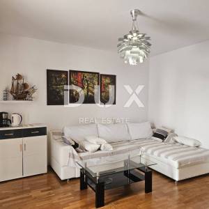 OTOK RAB, BANJOL - Apartmanska kuća, bazen, parking, pogled na more