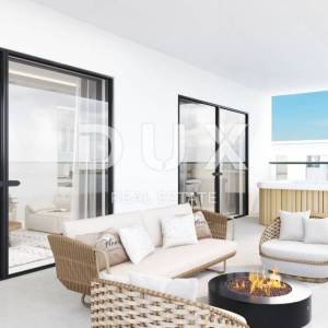 OTOK RAB, BANJOL - Luksuzni penthouse u PRETPRODAJI!
