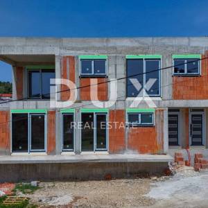 OTOK RAB, BANJOL - Penthouse s pogledom na more i 4 zvonika