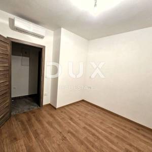 OTOK RAB, BANJOL - PRILIKA! Stan u prizemlju, 1S+DB + PARKING + 250m od mora