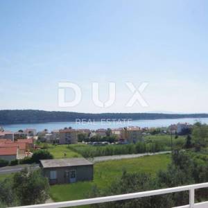 OTOK RAB, BARBAT - Kuća s 5 apartmana okružena prirodom