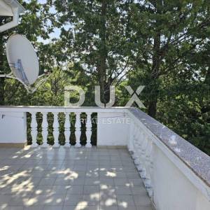 OTOK RAB, BARBAT - Kuća s apartmanima blizu plaža
