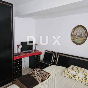 OTOK RAB, BARBAT - Kuća s apartmanima blizu plaža