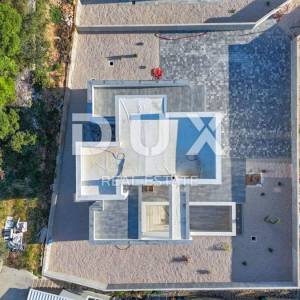 OTOK RAB, BARBAT - Luksuzna vila modernog dizajna - Vaša nekretnina 300m od mora!