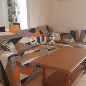OTOK RAB, BARBAT - Samostojeća apartmanska kuća na odličnoj lokaciji