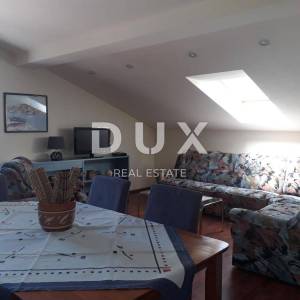 OTOK RAB, BARBAT - Vila s 5 apartmana 250 m od mora