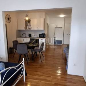 Otok Rab, Kampor, 42.50m2, 1skl, lođa