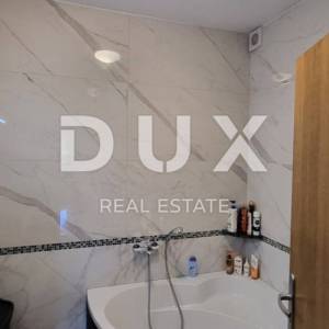 OTOK RAB, KAMPOR - Apartmanski stan, potpuno uređen, za investiciju