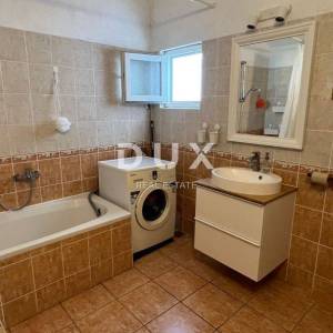 OTOK RAB, PALIT - 4S+DB Apartman od 111m2, blizu mora + 2 parkirna mjesta