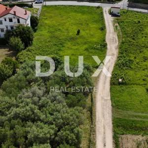 OTOK RAB, PALIT - Investicijsko zemljište 2082 m2 