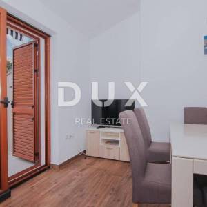 OTOK RAB, PALIT - Moderne vile s apartmanima nedaleko centra