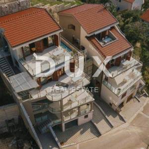 OTOK RAB, PALIT - Moderne vile s apartmanima nedaleko centra