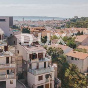 OTOK RAB, PALIT - Moderne vile s apartmanima nedaleko centra