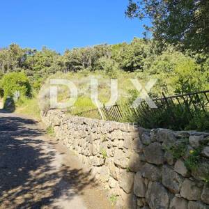 OTOK RAB, SUPETARSKA DRAGA - Građevinsko zemljište s pogledom na more