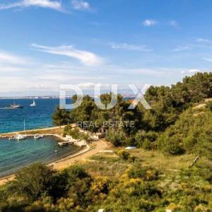 OTOK UGLJAN, KALI - Luksuzna vila na otoku prvi red do mora