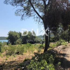 OTOK UGLJAN, KUKLJICA - Građevinsko zemljište u blizini mora