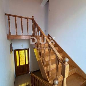 OTOK UGLJAN, UGLJAN - Katnica s dva apartmana 150 m od mora