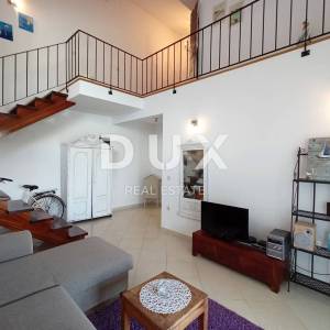 OTOK UGLJAN, UGLJAN - Penthouse 1. red od mora