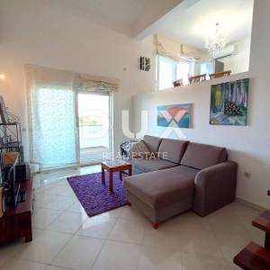 OTOK UGLJAN, UGLJAN - Penthouse 1. red od mora