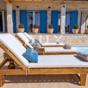 OTOK UGLJAN, UGLJAN - Prekrasna kamena vila s bazenom