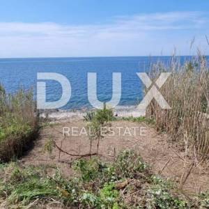 OTOK VELE SRAKANE, VELE SRAKANE - kamena kuća prvi red do mora