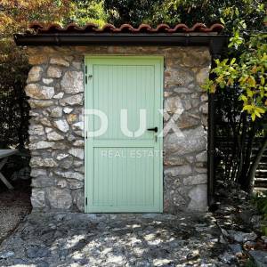 Otork Krk, okolica Dobrinja - Renovirana kamena kuća