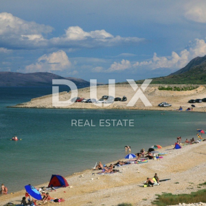 PAG - NOVALJA - turističko višenamjensko zemljište 37401m2 - PRVI RED DO MORA!