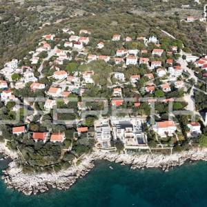 Pag, Potočnica - Kuća s tri apartmana i pogledom na more