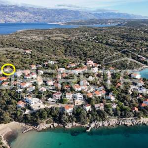 Pag, Potočnica - Kuća s tri apartmana i pogledom na more