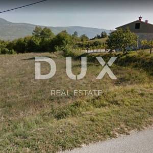 PAZIN, CEROVLJE, PAZ -građevinsko zemljište 4834m2 za stambenu zgradu-stanove -apartmane /obiteljsku kuću/ kuću za iznajmljivan...