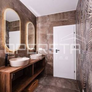 Penthouse s krovnom terasom, 126 m2, 300 m od mora, Sabunike, Privlaka
