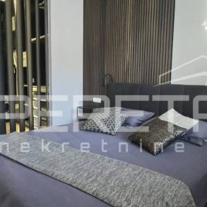 Penthouse za dugoročni najam u Šibeniku s krovnom terasom i jacuzzijem