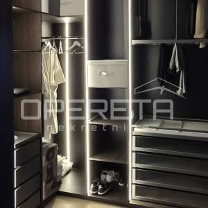 Penthouse za dugoročni najam u Šibeniku s krovnom terasom i jacuzzijem