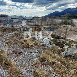 PERMANI - građevinski teren 1640 m2 za halu / poslovnu zgradu