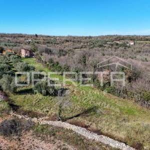 Peruški, Peruški, 3.198,00 m2, 250.000,00 EUR