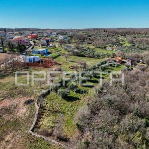 Peruški, Peruški, 3.198,00 m2, 250.000,00 EUR