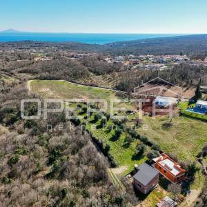 Peruški, Peruški, 3.198,00 m2, 250.000,00 EUR