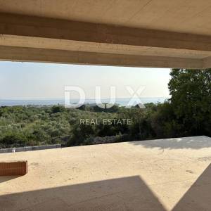 PETRČANE - Luksuzni dvosoban stan 89m² - Pogled na more!