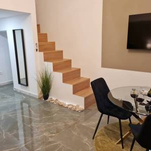 Petrinjska, 58 m2, 1.kat, uređen, s galerijom