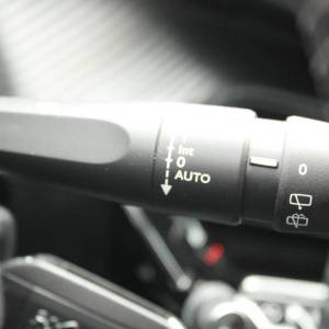 Peugeot 2008 1.2 Puretech *LED, NAVIGACIJA, KAMERA*