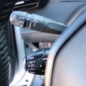 Peugeot 2008 1.2 Puretech *LED, NAVIGACIJA*