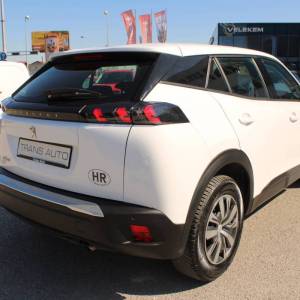 Peugeot 2008 1.2 Puretech *LED, NAVIGACIJA*
